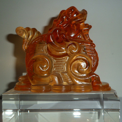 供应琉璃水晶貔貅 新搬迁平安风水礼品与镇宅优选